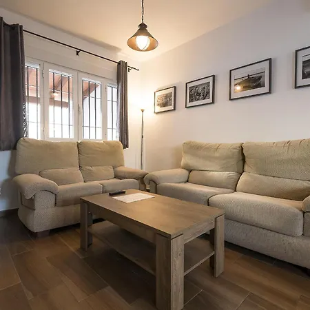 Duplex Near The - House With Free Wifi *